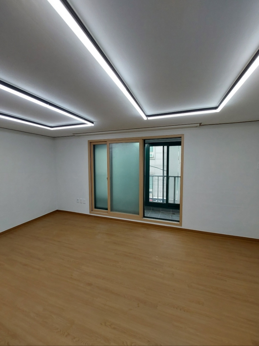 235149625_2wkfOmbC_28596cfe71a3c0c77df996eecbbb348e16e17f6f.jpg 이미지크게보기