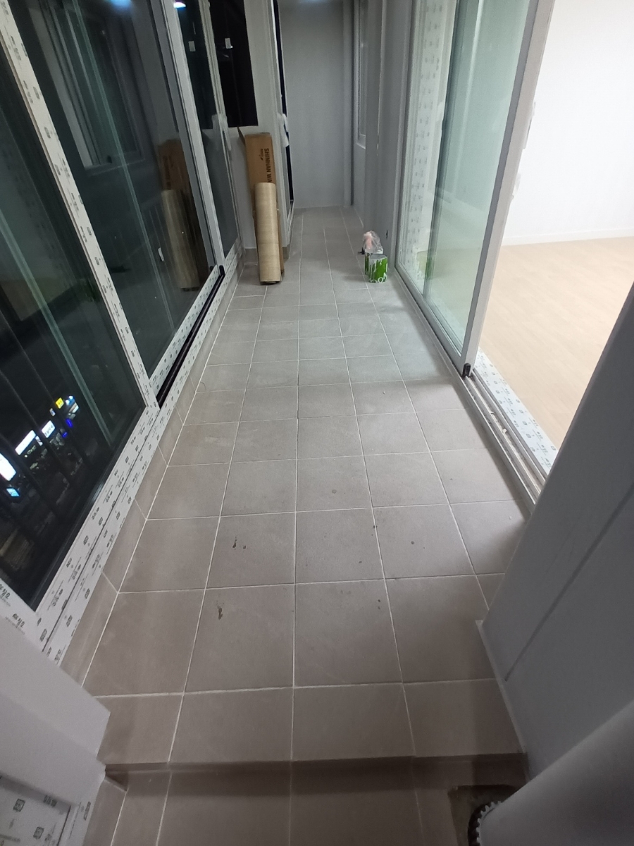 /user/1/100yearsinterior/editor/2502/23236b9f9a661083f621a82603e7085e_1739373054_0943.jpg 이미지크게보기